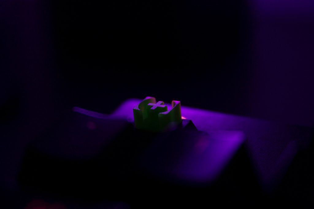 Are blue switches good for gaming