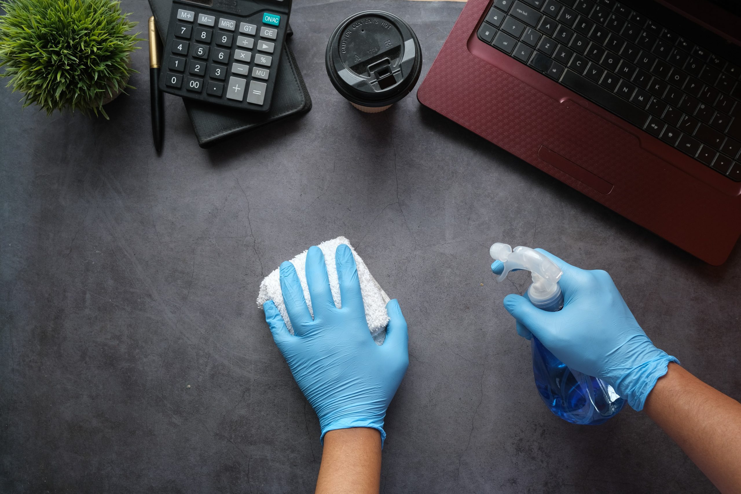 Did you drop the Coca-Cola on the keyboard? Tips to clean it